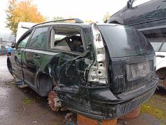 Volvo V50 2,4 -04