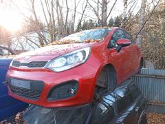 Kia Rio -13
