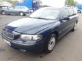 Kuva 1: Volvo V70 II (SW, P80_) 2.4 2001 140hv 2001