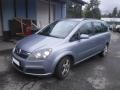 Kuva 1: Opel Zafira B Pre-Facelift 5D MPV 2.2i Direct MT6 Family 7-H. 2005