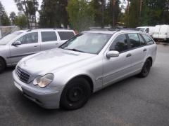 MB S203 Pre-Facelift 5D Kombi C220CDI A/T Classic