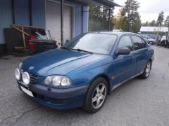 Toyota Avensis T22 Pre-Facelift 4D Sedan 1.6i MT5 Terra