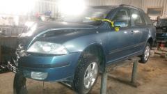 Skoda Octavia 1.6FSi -06 vaalean vihre farmari