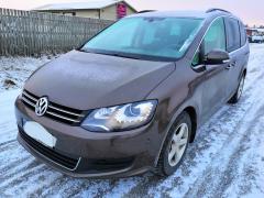 Volkswagen Sharan 2.0TDI -12