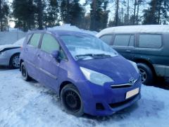 Toyota Verso-S 5D MPV 1.33 MT6 Luna Japan