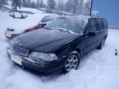 Volvo V70 Mk1 5D STW 2.5TDI MT5