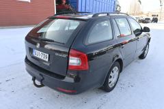 SKODA OCTAVIA Combi (1Z5) 1.6 TDI 105hv