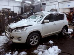 Toyota Rav 4 III Facelift 2.2D-4D MT6 4WD