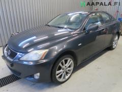Lexus IS 220d Sed
