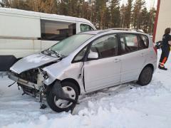 Toyota Corolla Verso 1.6 Sol -03 ZZE121L-FWMNKW