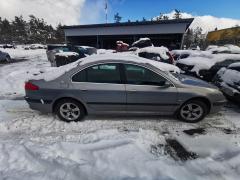 Peugeot 607