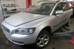 Volvo V50 2.0D -07 HOPEA