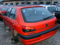 Peugeot 306 1,6i  HB -99