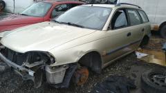 Toyota Avensis 1,8VVT-i farmari -02