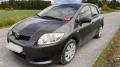 Kuva 1: Toyota Auris 1.6 -07 2007