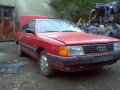 Audi 100