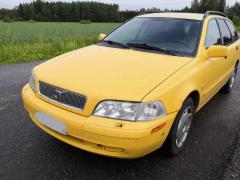 Volvo V40 1.8 farm -01