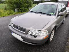 Volvo V40 1.8 farm. -04