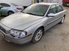 Volvo S80 2.4 Automatic 4D -01 sedan