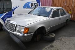 Mercedes-Benz 124 200 E