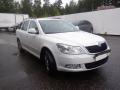 Kuva 1: Skoda Octavia 1Z5 Facelift 5D Combi 1.6TDI MT5 Elegance 2010