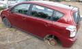 Kuva 1: Toyota Corolla Verso 1.8 2004