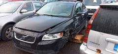 Volvo S40 musta sedan -08