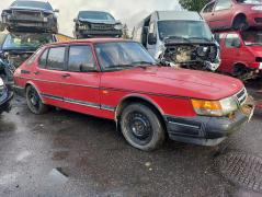 Saab 900