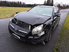 Toyota Avensis 2.0 farm. -07