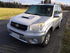 Toyota RAV4 2.0 D4D 4WD -04