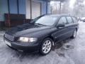 Kuva 1: Volvo V70 Mk2 5D STW 2.4i MT5 2000