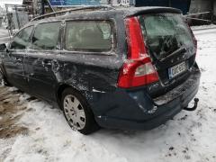 Volvo V70 III 2,0 di -09 sininen palovaurio