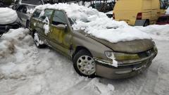Peugeot 406 Break 1.8 16V -02