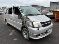 Kuva 1: Toyota Hiace 4x4 2010