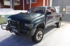 Toyota Hilux 4WD 1999 2.4 2L-T