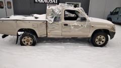 Toyota Hilux 2.5 D-4D 4x4 -03