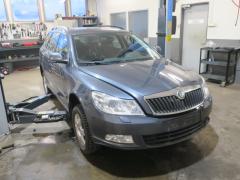 Skoda Octavia 1.8 TSI -09 farm.
