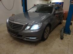 Mercedes-Benz E 250 -11