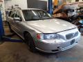 Kuva 1: Volvo V70 2,4B Bifuel   -06  2006