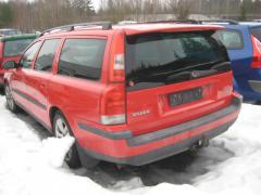 Volvo V70 D5