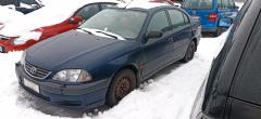Toyota Avensis SEDAN -01