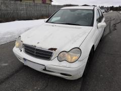 Mercedes-Benz C 203 2.1CDI sedan -03