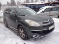 Kuva 1: Citroen C-Crosser 5D SUV 2.2HDI 156 FAP MT6 4WD 7-H. 2009