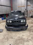 BMW E34 525ix -93