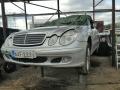 Kuva 1: Mercedes-Benz E 200 CDI 2.1 AUT.-04 sedan hopea 2004