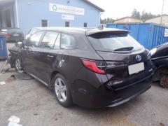 Toyota Corolla E211 5D STW 1.8 Hybrid CVT