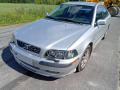 Kuva 1: Volvo S40 2.0T sedan -03 2003