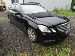 Mercedes-Benz E 220 -10