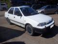 Kuva 1: Suzuki Swift 4D Sedan 1.3 MT5 GL 1992