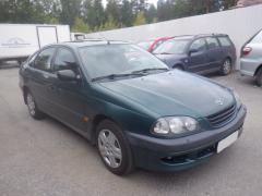 Toyota Avensis T22 Pre-Facelift 5D LB 1.6i MT5 Terra